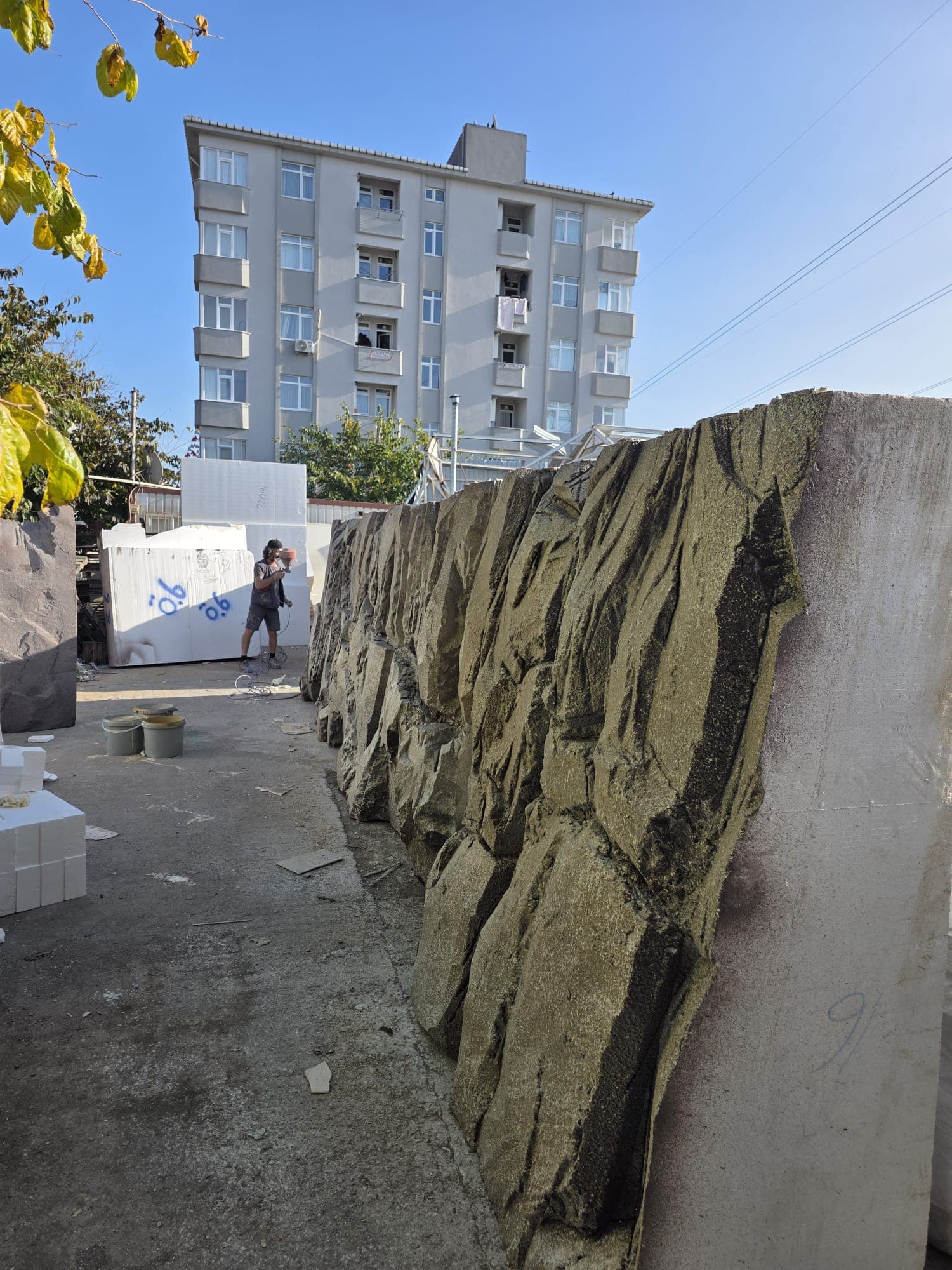 Artificial Rock & Organic Forms gallery image 4